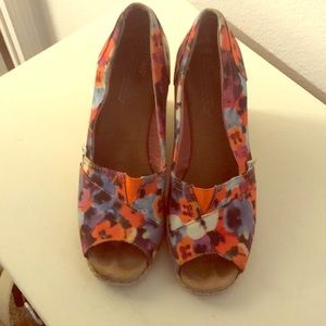 Toms wedges